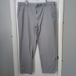 Izod Saltwater Stretch Chino Gray Men's 40 x 30 Straight Pants